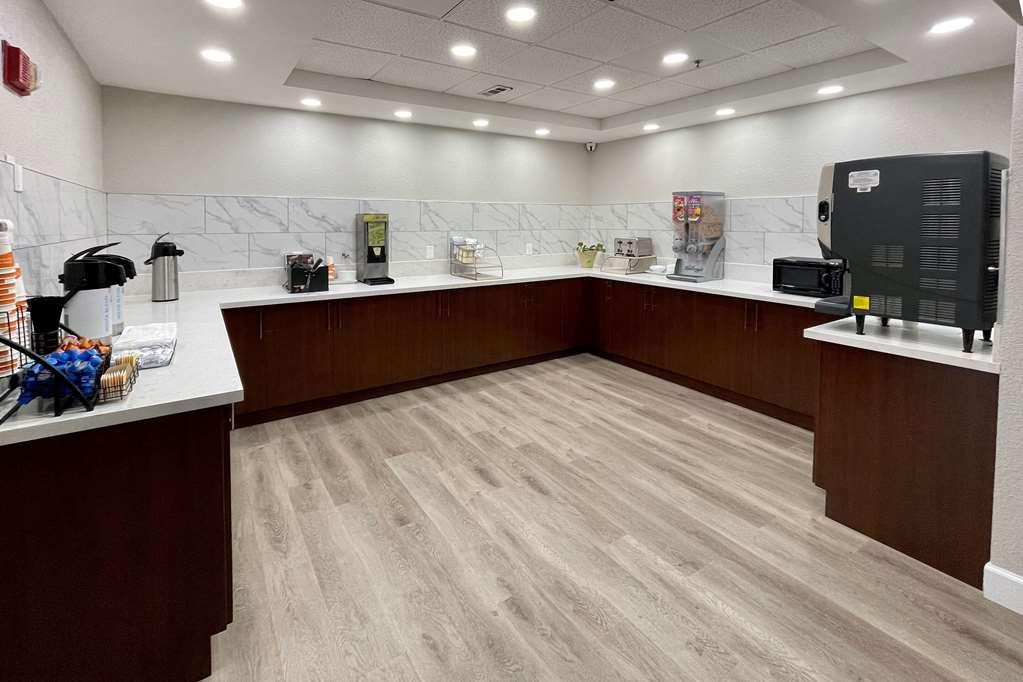 Comfort Inn & Suites Houston I-10 West Energy Corridor Ресторант снимка
