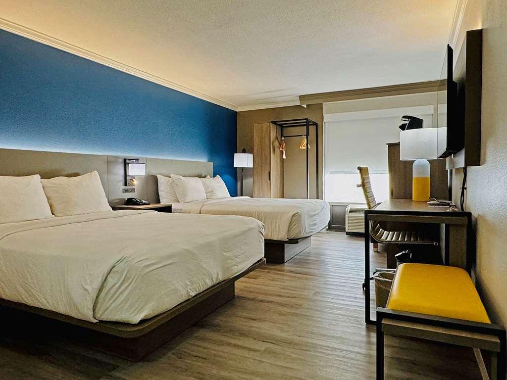 Comfort Inn & Suites Houston I-10 West Energy Corridor Стая снимка