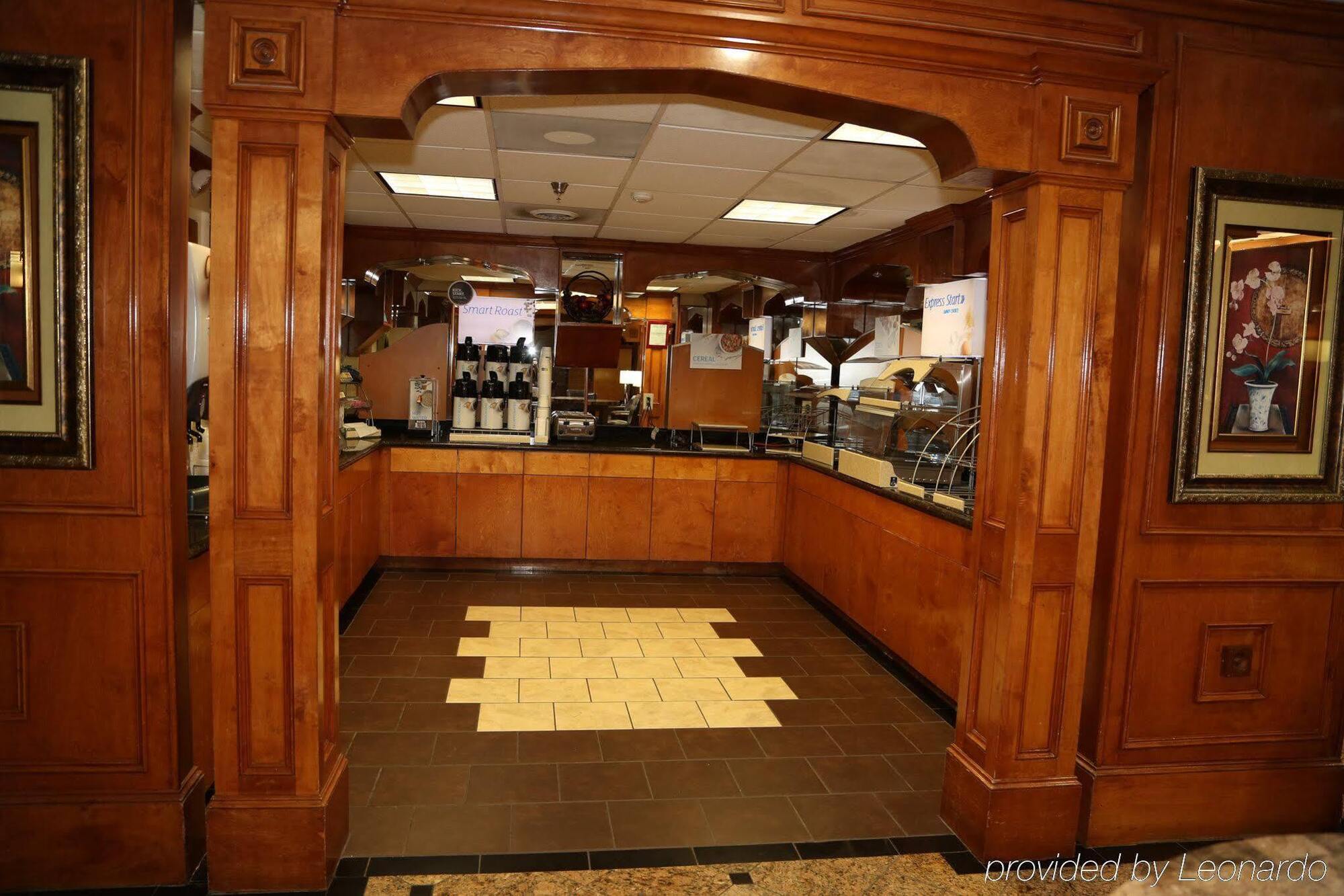 Comfort Inn & Suites Houston I-10 West Energy Corridor Екстериор снимка